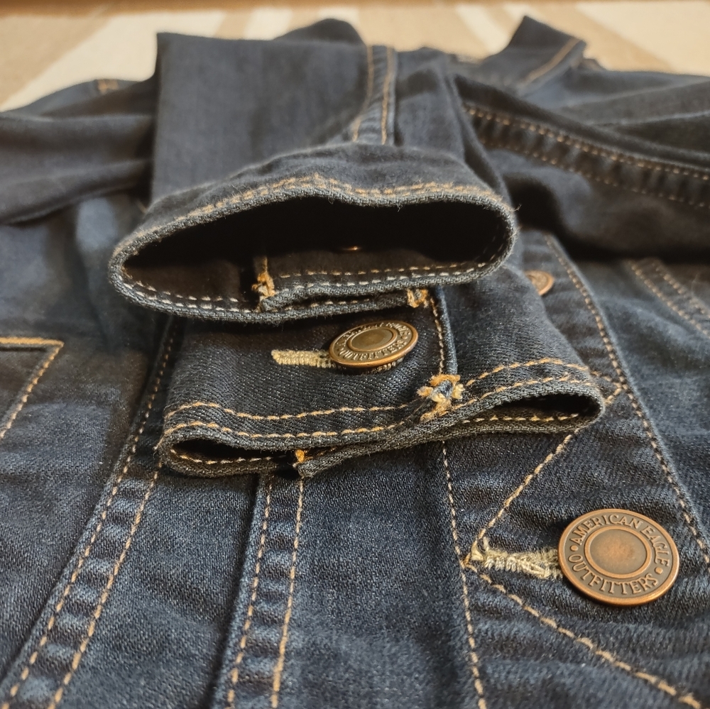 American Eagle Outfitters Jean Jacket In Dark Blue Size XS - Picture 4 of 7